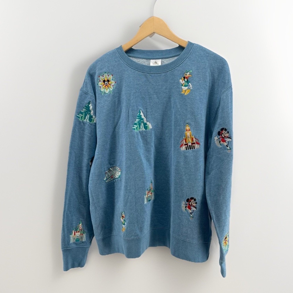 Disney Sweatshirt Womens Small Blue‎ Fleece Embroidered Logo Crewneck Adult